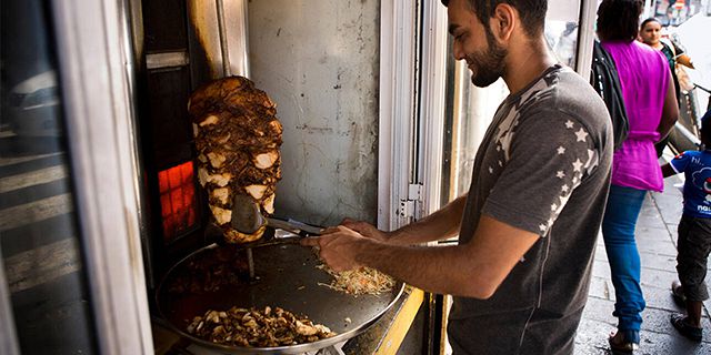 Street food tour sightseeing in port louis (2)